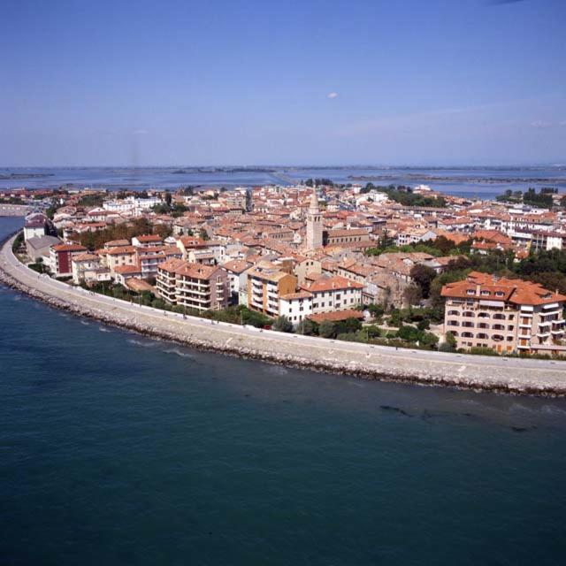 Villa Dora Grado Exteriör bild