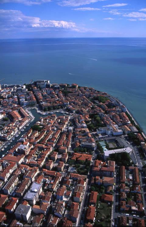 Villa Dora Grado Exteriör bild
